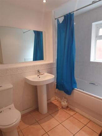 Bathroom .jpg