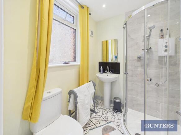 1 bed Flat for sale Image 6
