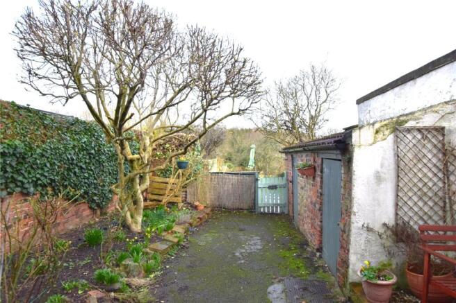 2 bed Terraced for sale Image 12