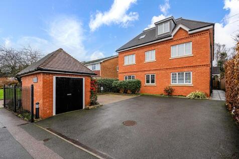 Chossy House, 168 East Street, Epsom, KT17 1EY