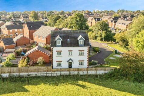 Alfred King Close, Shavington, Crewe, Cheshire, CW2