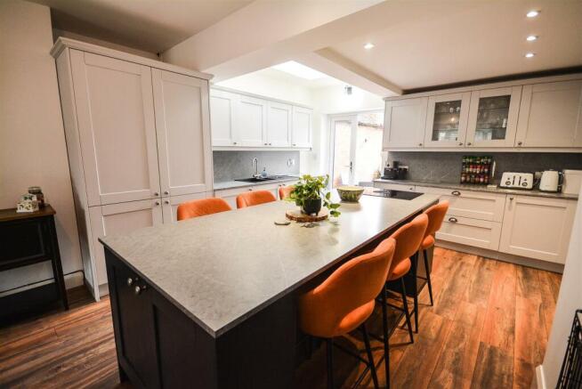 kitchen close up.jpg