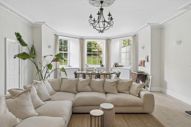 Sitting room front on