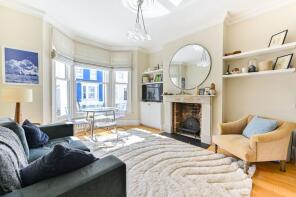 Flat Basement, 18, Halford Road, London SW6 1JT