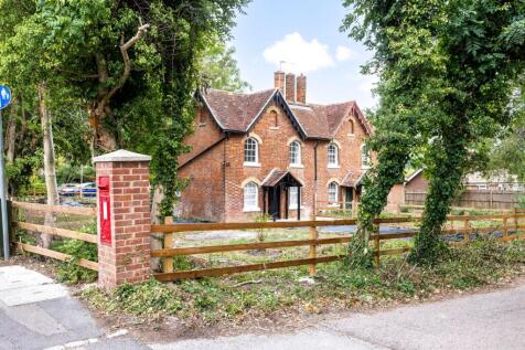 Shipbourne Road, Tonbridge, TN10
