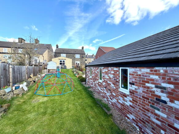 3 bed Detached for sale Image 5