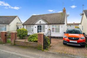 10, Lee Avenue, Withernsea HU19 2HR
