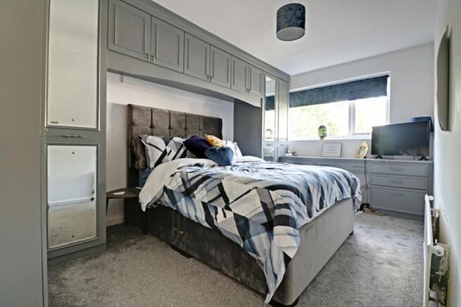 Bedroom 1 (Double)