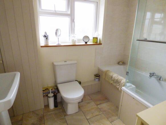 Photo 16