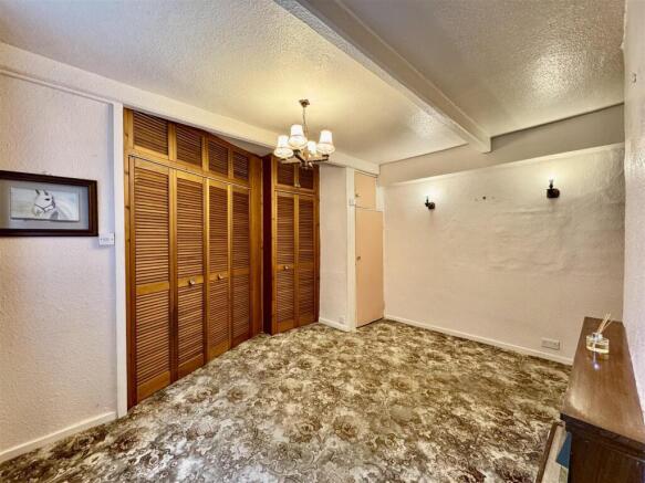 1 bed Cottage for sale Image 9