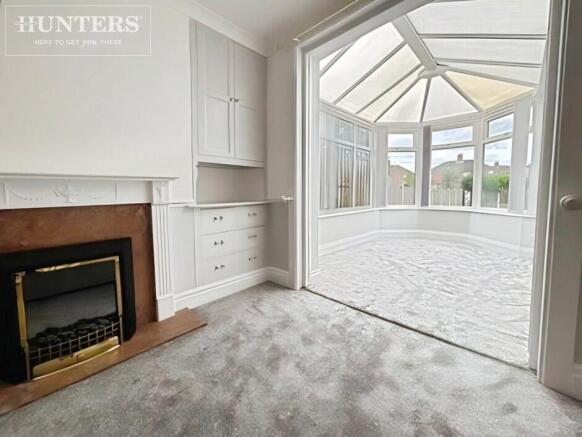 3 bed Semi-Detached for sale Image 6