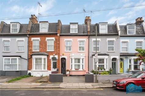 Holly Park Road, London, N11