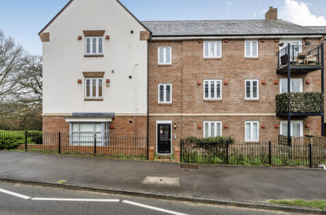 William Heelas Way, Wokingham, Berkshire