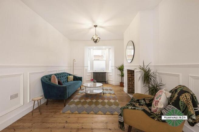 20 Aubrey Road -010-1800.jpg