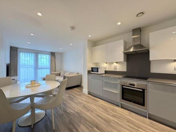 Lounge/kitchen/dining area