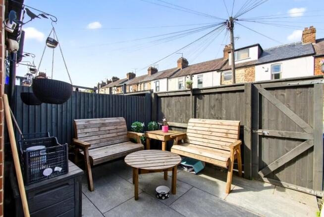 3 bed Terraced for sale Image 4