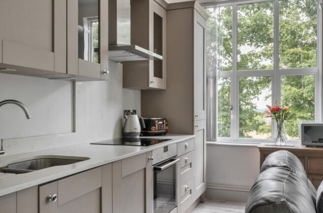 1328456-9-687fb7c...