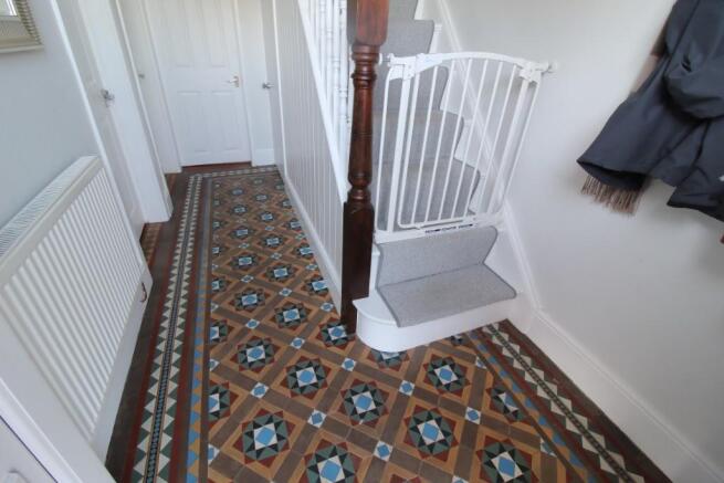 Photo 8