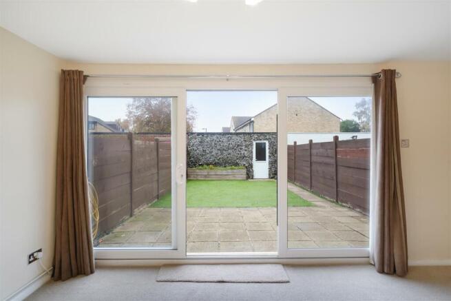 24 Brierley Close - EHIvfNO0WX18xClXTi08.jpg