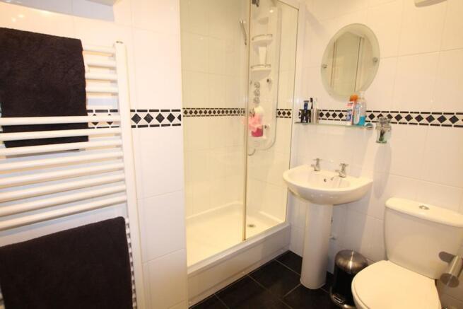 En-Suite to Bedroom 