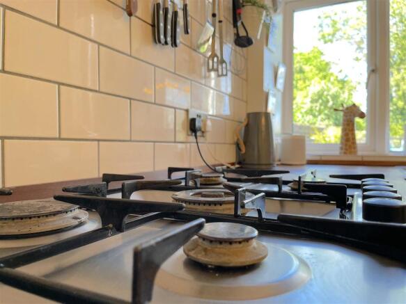Kitchen (3).jpeg
