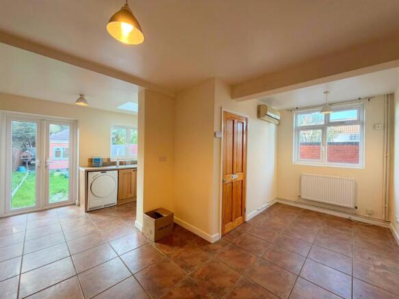 Kitchen / Diner