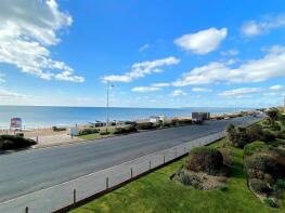 12, Tobago, West Parade, Bexhill-on-sea TN39 3YB