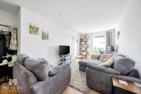 Cedar Park, Sherborne, DT9