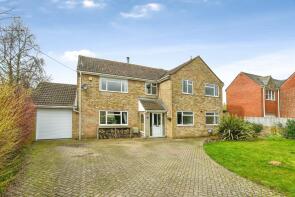 34 Calder Vale, Lechlade Road, Highworth, Swindon SN6 7HQ