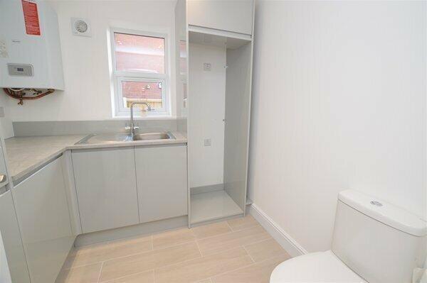 utility room/cloakroom