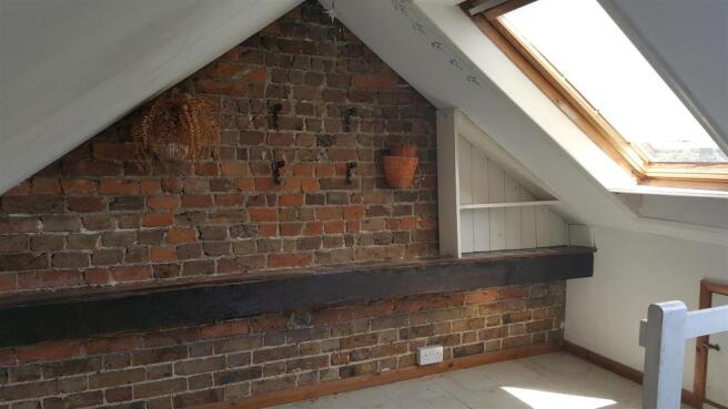 Loft Room (Bedroom)