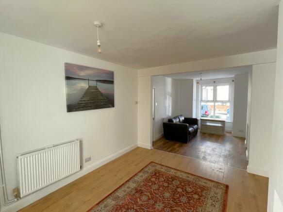 Lounge/Dining Room