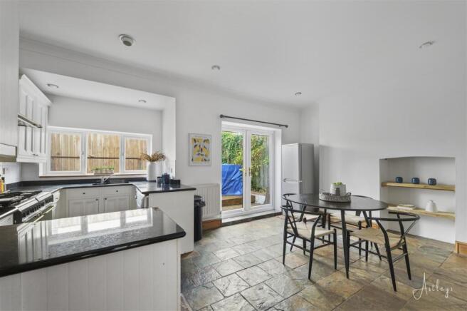 Kitchen/Breakfast Room