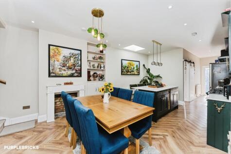 Hollybush Street, London, E13