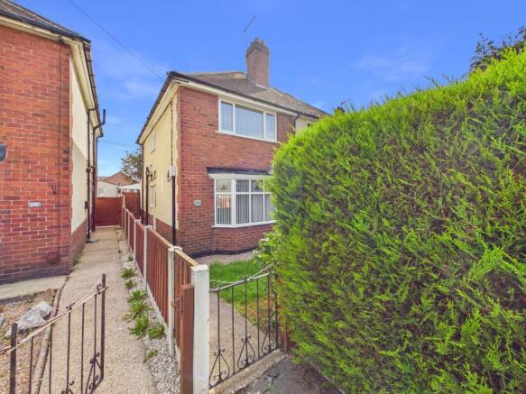 Williamthorpe Road, North Wingfield, S42 photo 4
