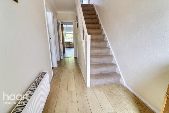 Pamela Drive, Doncaster - View 5