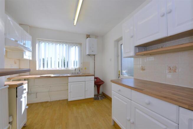 Portland Crescent, Belvidere, Shrewsbury photo 4