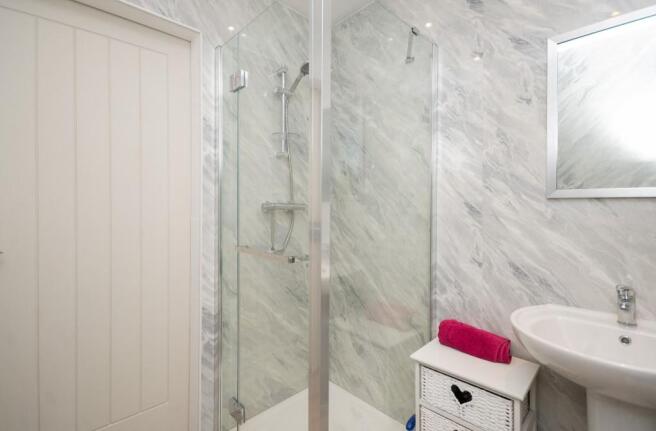 Family Shower Room