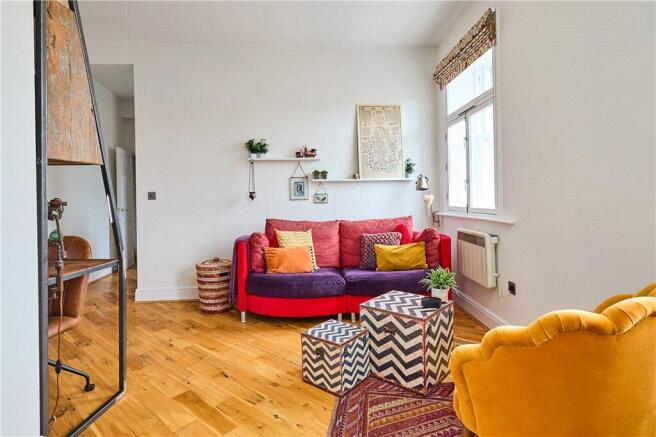 2 bed Apartment for sale Image 7