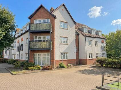 Ascot Drive, Letchworth Garden City, SG6