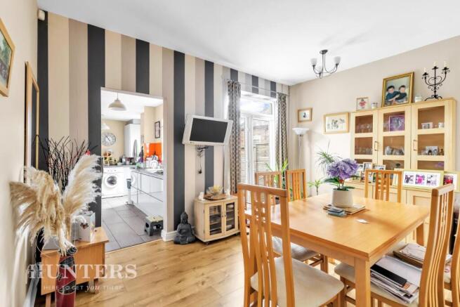 2 bed Terraced for sale Image 5