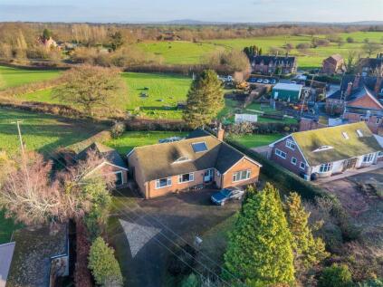 Cairnsmore, Whites Lane, Weston