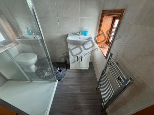 Ensuite to Master