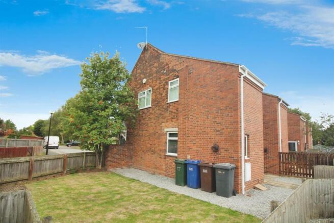 2 bed End of Terrace for sale Image 9