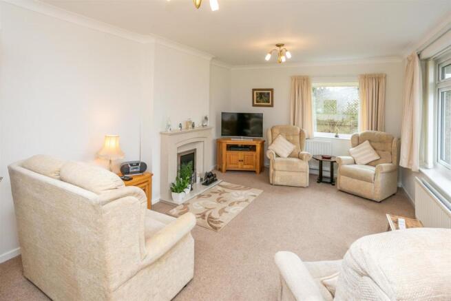 Sitting Room B.jpg