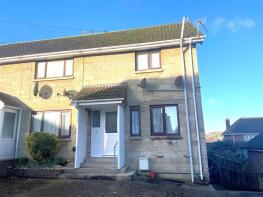 Flat 2, 28, Queens Road, Shanklin PO37 6AW