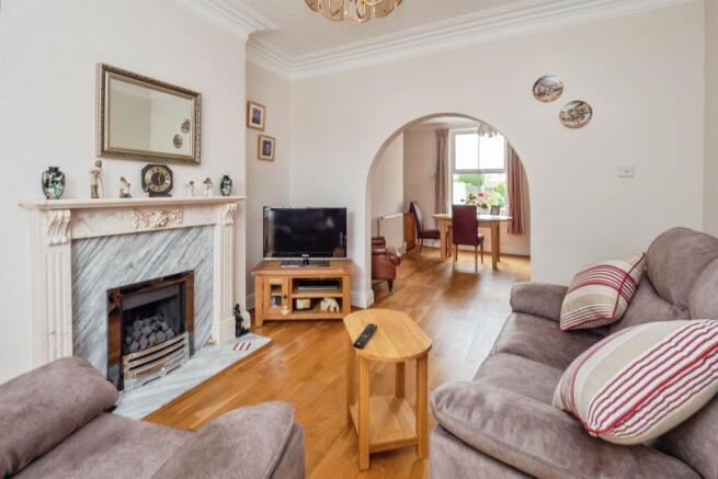 2 bed Terraced for sale Image 4