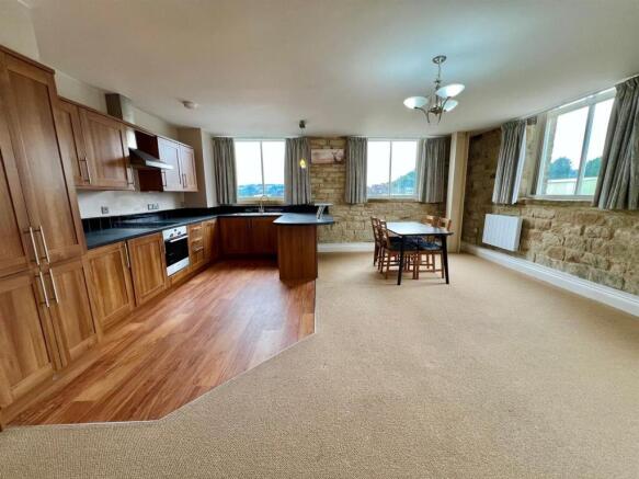 Bramleys Estate Agents - Heritage View - Lindley (