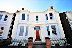 Flat 2, 60, Russell Terrace, Leamington Spa CV31 1HE