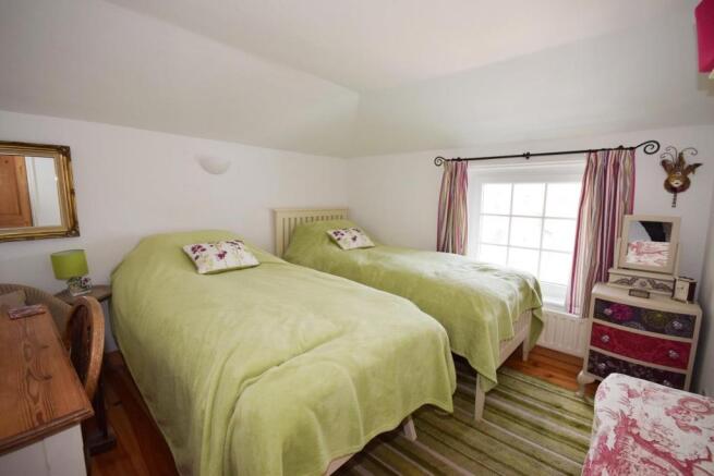 BEDROOM 3 - SECOND FLOOR.JPG